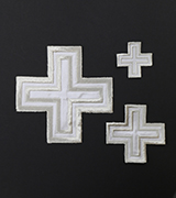 Priest Vestments Emblem - US42631